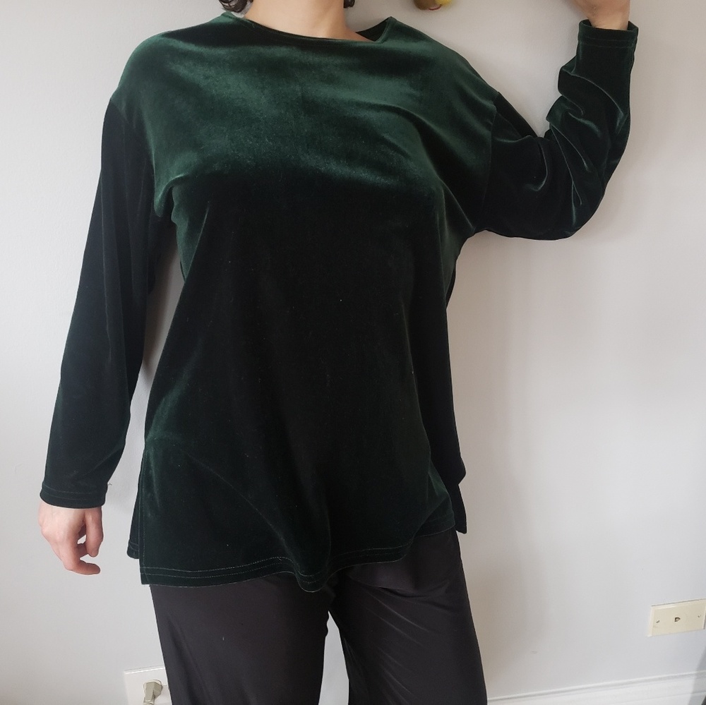Green velvet top